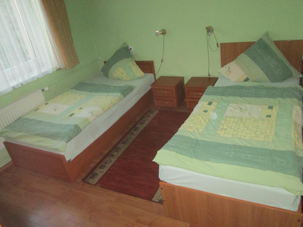 Noclegi Olimp Oppeln Zimmer foto